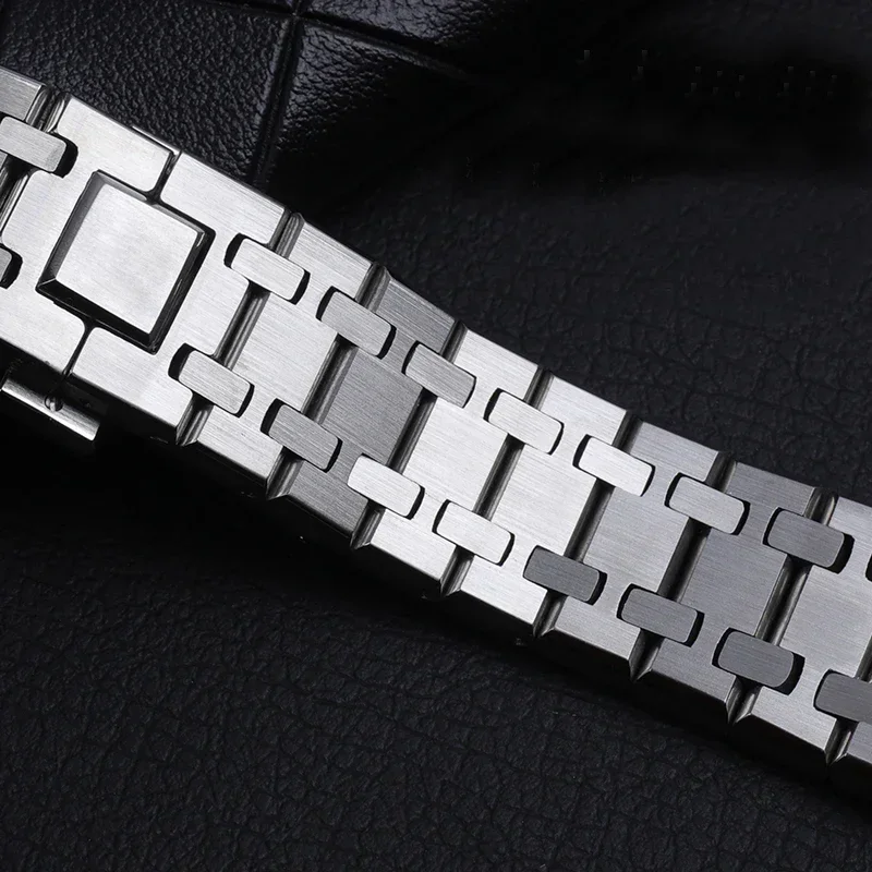 Серебряный браслет из нержавею – обзор и цена Audemars Piguet Watch Royal Oak